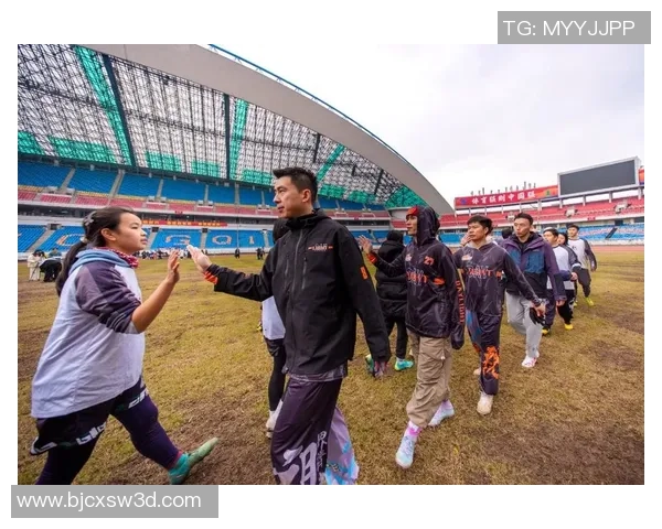 重庆飞盘队的整体压制革新之路与战术解析探讨