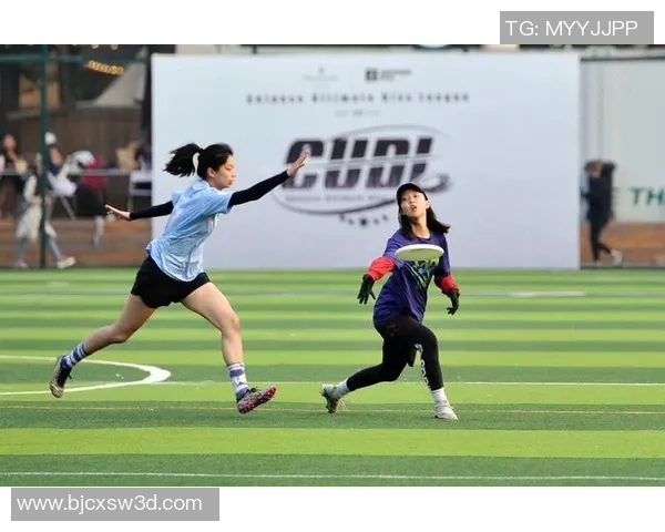 成都飞盘队反击战术解析：如何在比赛中实现高效反击与团队配合MBA